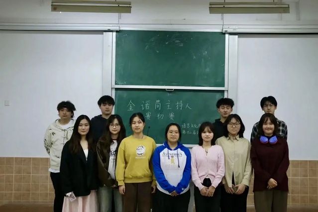 为促进校园文化发展